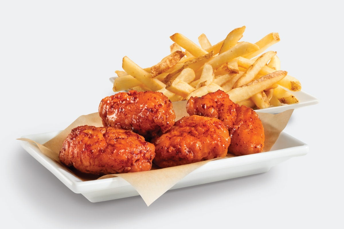 4 PC BONELESS WINGS & FRY Charleys Cheesesteaks